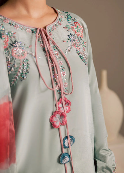 Maria Osama | Noir-Bliss 2 - Ash Mist