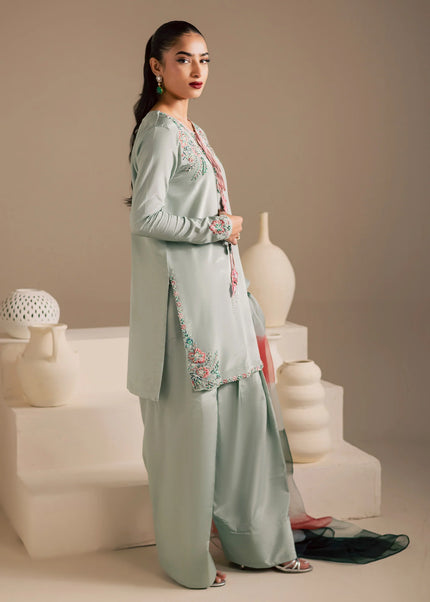 Maria Osama | Noir-Bliss 2 - Ash Mist