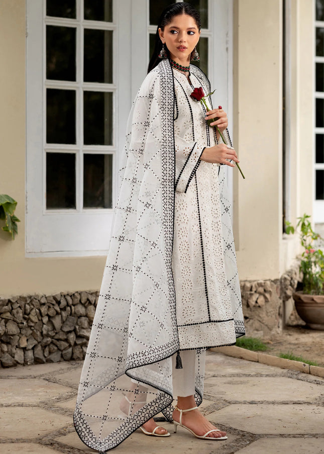 Zarif | Summer Lawn '26 - Linnea