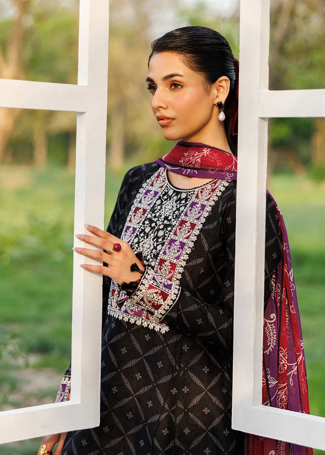 Jazmin | Embroidered Lawn - USE-9358