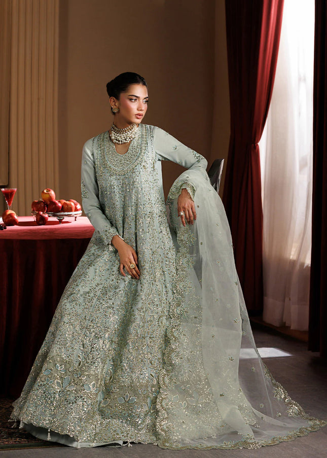 Emaan Adeel |  Celeste Festive Edit - Halo