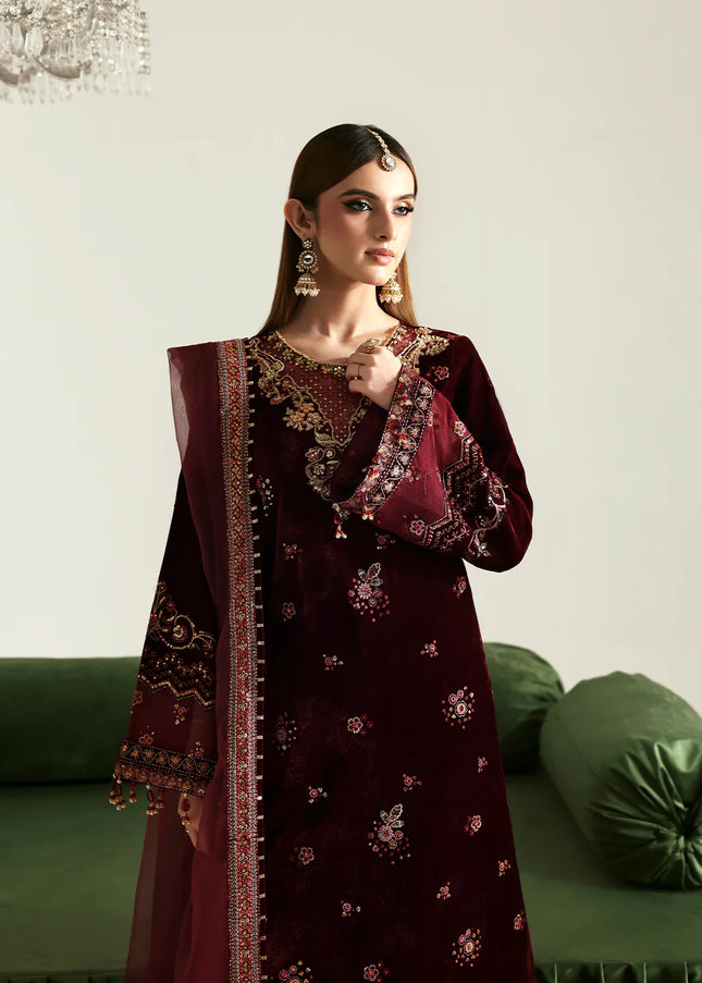 Emaan Adeel | Zarposh Velvet - Nadira