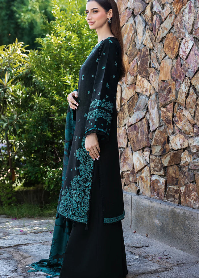 Farasha | Eminence Khaddar F/W '25 - Sepia