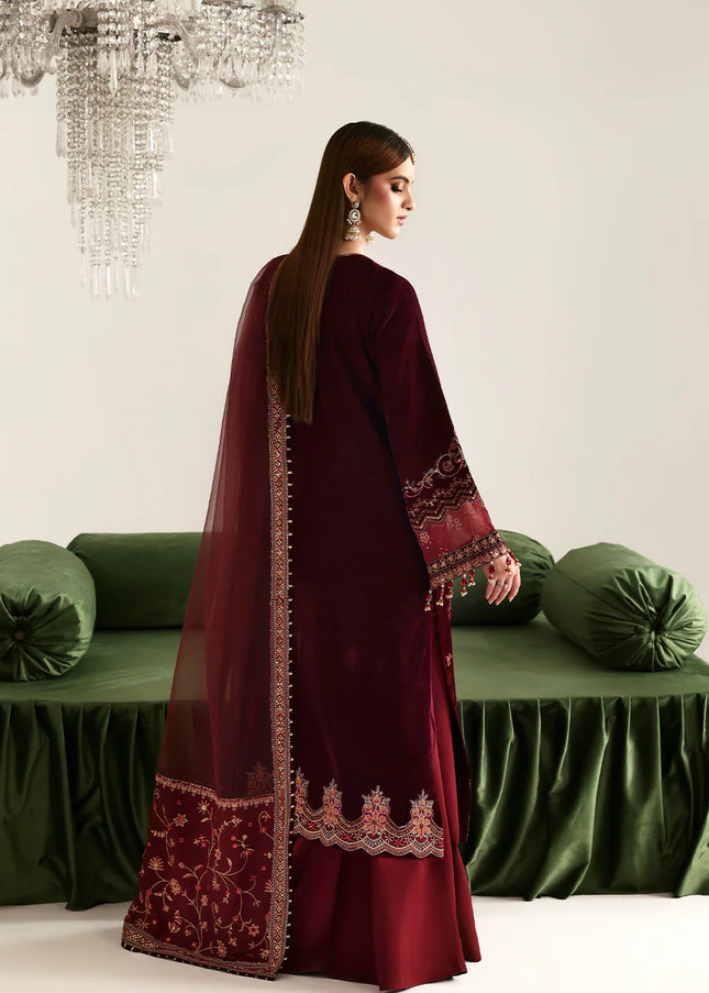 Emaan Adeel | Zarposh Velvet - Nadira