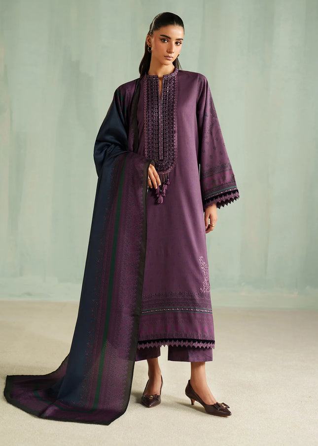 Baroque | Embroidered Khaddar UF-4323