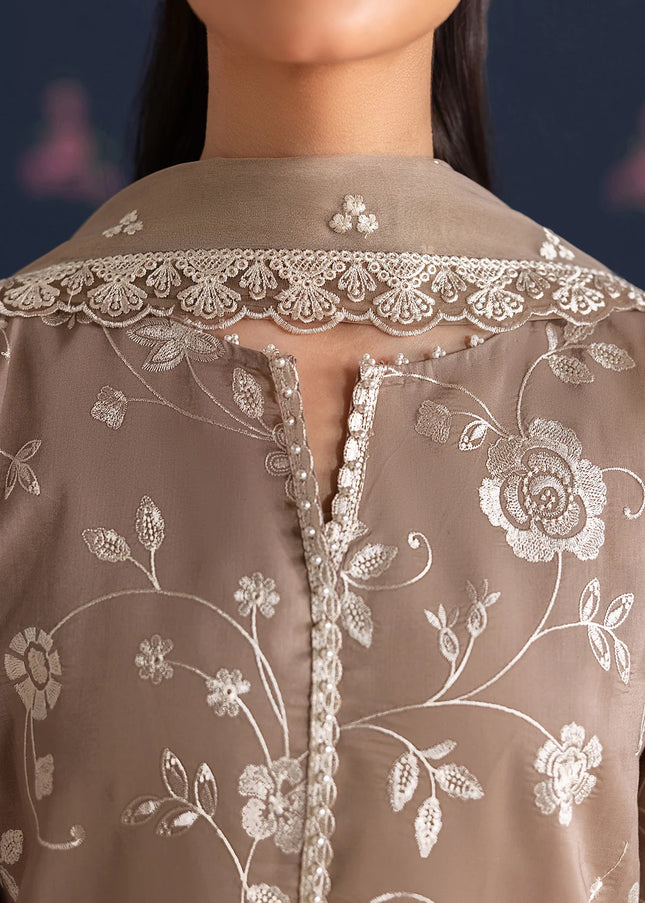 Baroque | Embroidered Lawn UF-4467