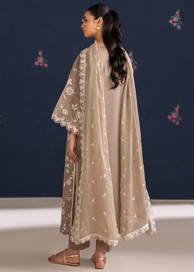 Baroque | Embroidered Lawn UF-4467