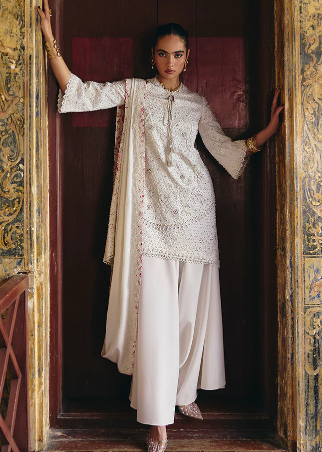 Suffuse | Silk Pret Summer '26 - Saliha