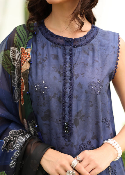 Baroque | Embroidered Lawn UF-4227