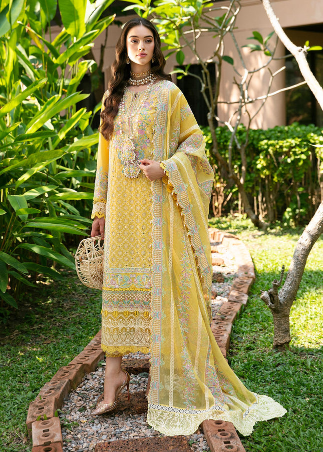 Kanwal Malik | Sareen Luxury Lawn '24 - Vanessa