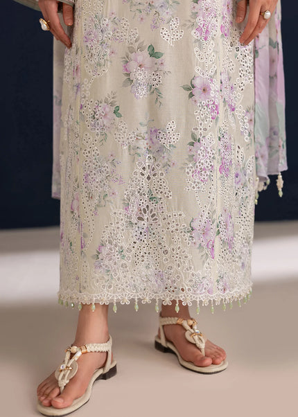 Baroque | Embroidered Lawn UF-4470