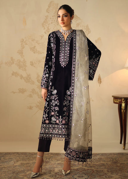 Baroque | Embroidered Velvet UF-4321