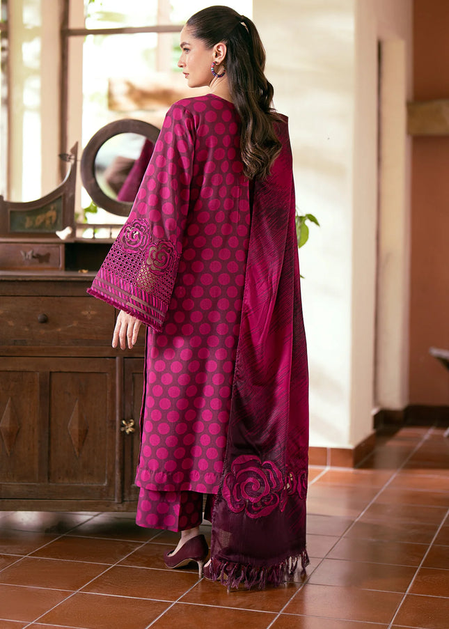 Baroque | Embroidered Viscose UF-762