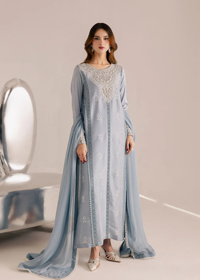 Vanya | Crescent Dreams - RE-25