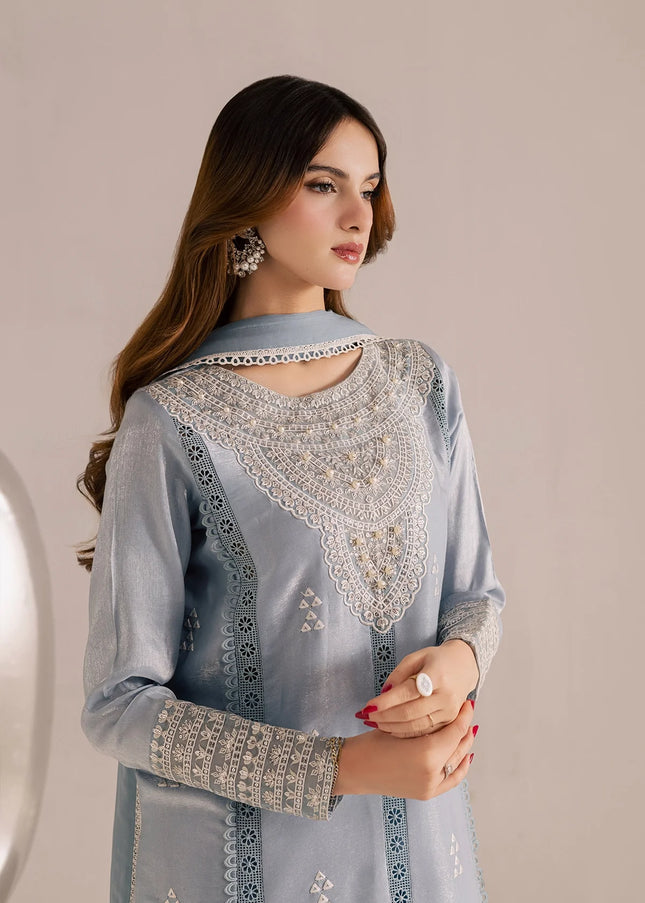 Vanya | Crescent Dreams - RE-25