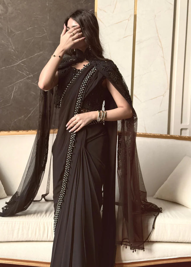 Najia Faisal | Black Mirage