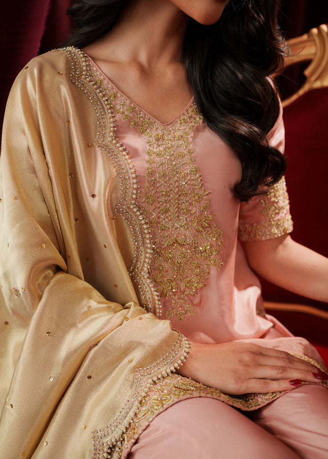 Shanzay Anooshay | Aayrah