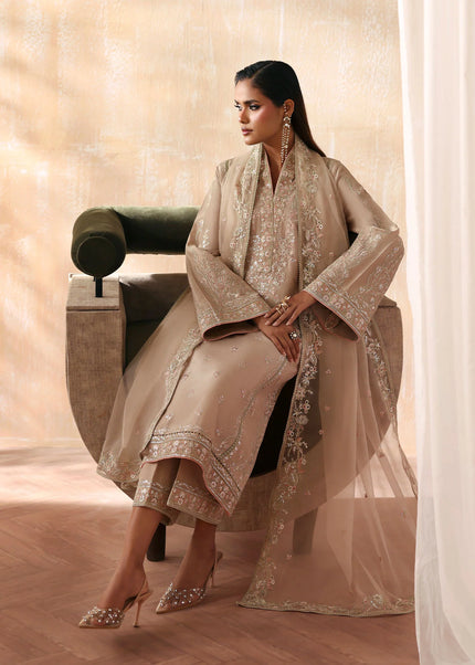 Kanwal Malik | Rea '26 - Hooria