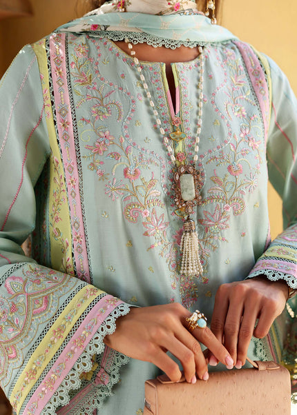 Kanwal Malik | Zaina Lawn’25 - Camila