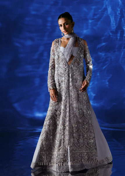 Emaan Adeel | Mode Moderne - Roeme