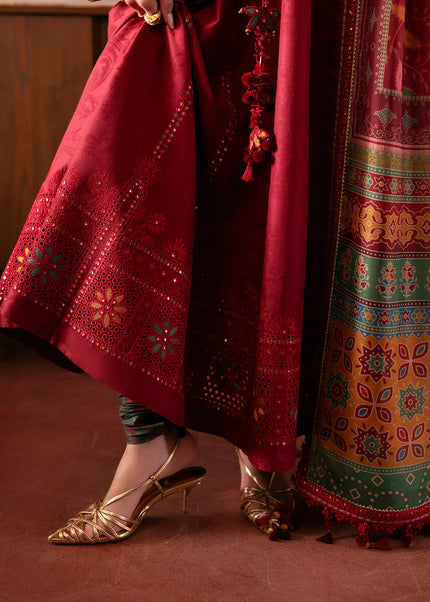 Jazmin | Shahkaar Luxury Lawn '26 - SL-D6