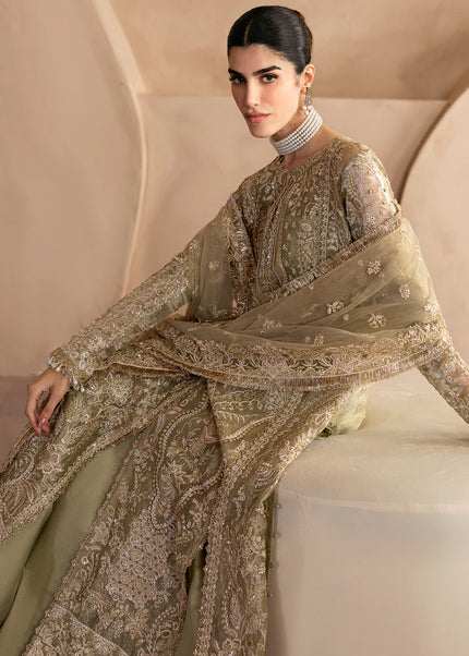 Emaan Adeel | Clay & Couture - Lustre