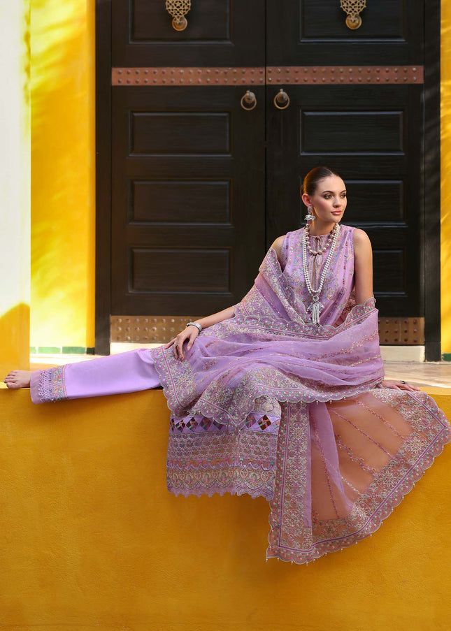 Kanwal Malik | Elysia Luxury Lawn’25 - Celia