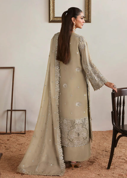Akbar Aslam | Meeras - Evora