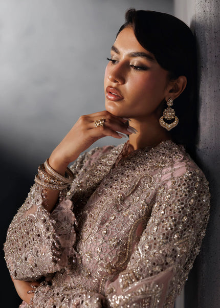 Akbar Aslam | Signature '26 - Lunessa