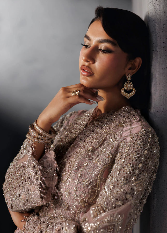 Akbar Aslam | Signature '26 - Lunessa