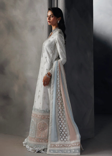 Akbar Aslam | Signature '26 - Aurvene