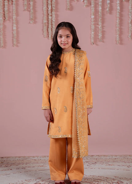 Emaan Adeel | Her To Her - Lyla