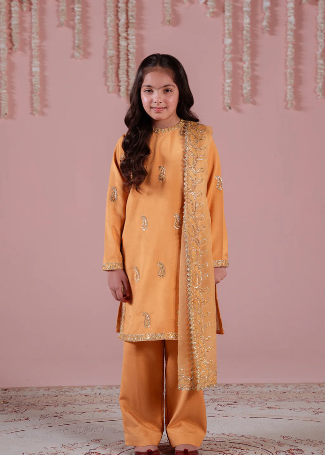 Emaan Adeel | Her To Her - Lyla