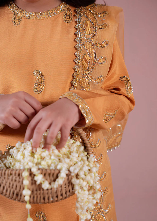 Emaan Adeel | Her To Her - Lyla