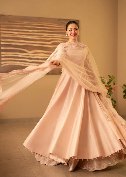 Faiza Saqlain | Reina - Mirari