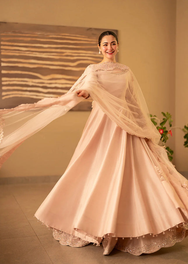 Faiza Saqlain | Reina - Mirari