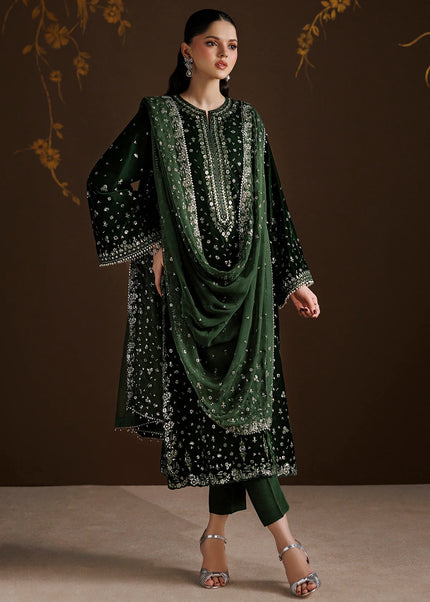 Baroque | Embroidered Velvet UF-4545