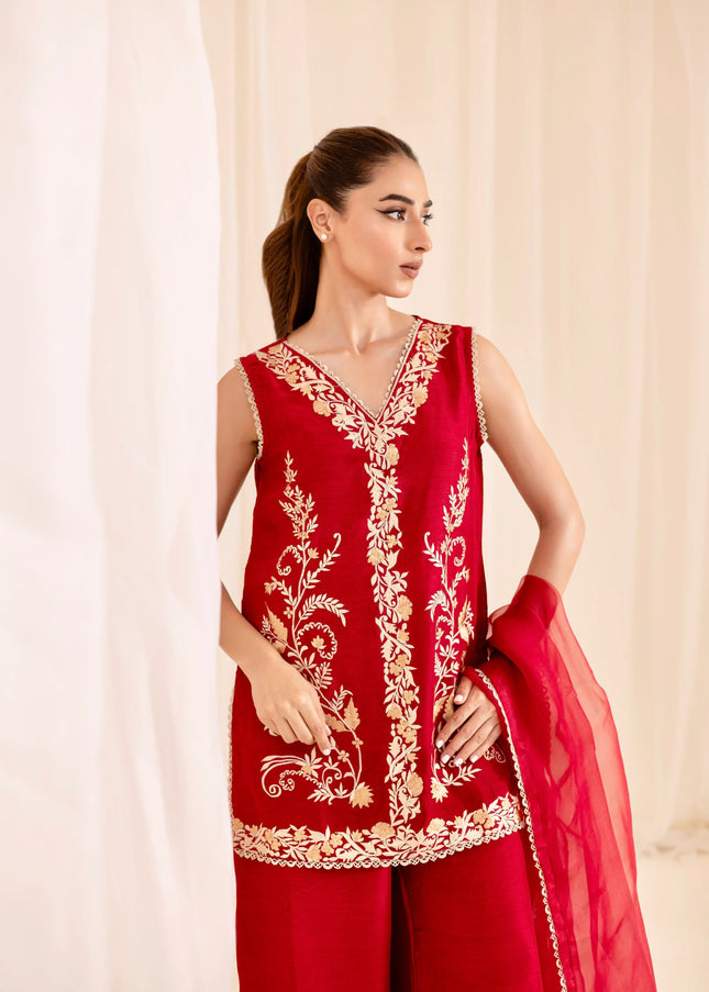 Shanzay Anooshay | Ayra Set