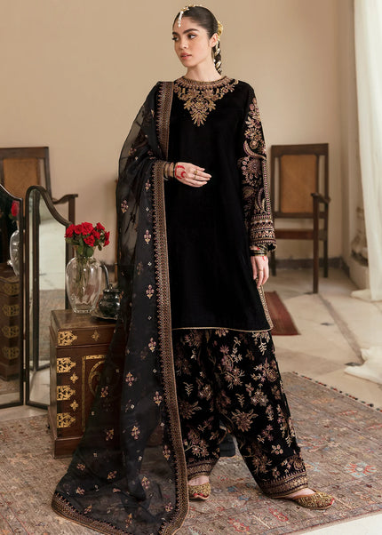 Baroque | Embroidered Velvet - UF-253