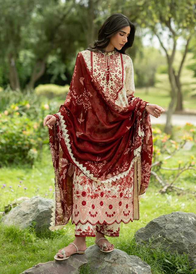 Zainab Chottani | Luxe Lawn - Laine