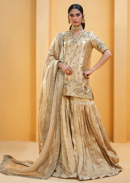 Sunnia Manahil | Sia Formals '26 - Mahra