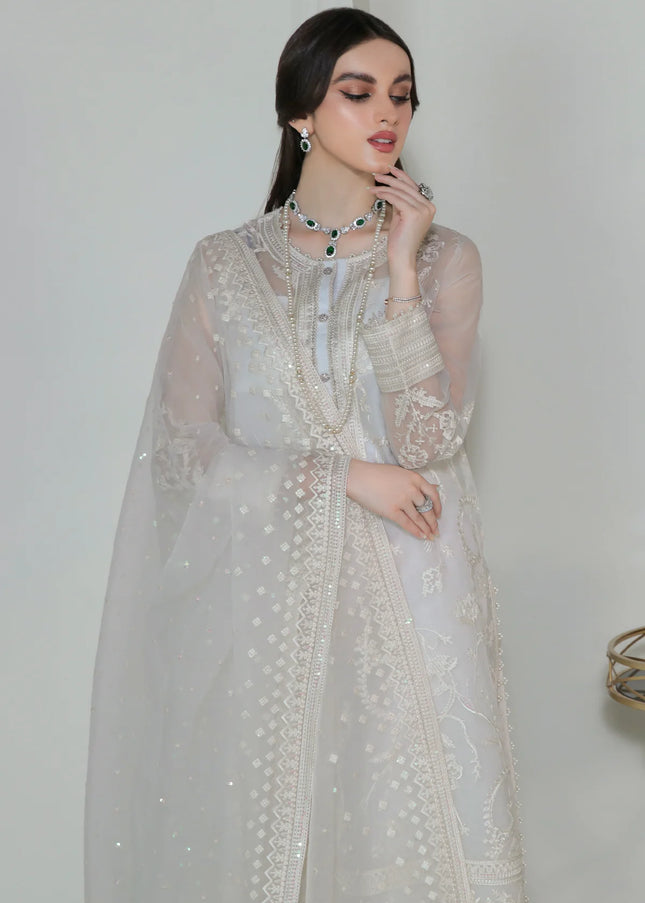 Baroque | Embroidered Organza UF-186