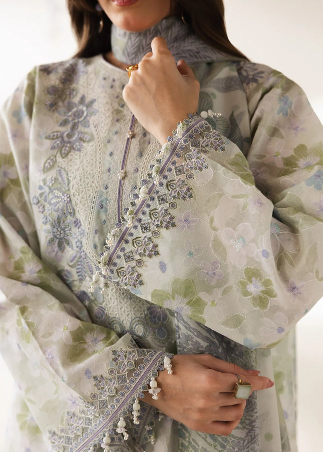 Baroque | Embroidered Lawn UF-4425