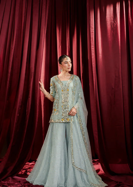 Shanzay Anooshay | Mahvee