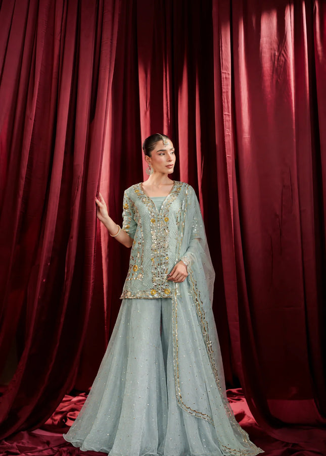 Shanzay Anooshay | Mahvee