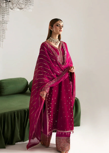 Emaan Adeel | Zarposh Velvet - Shahnaz