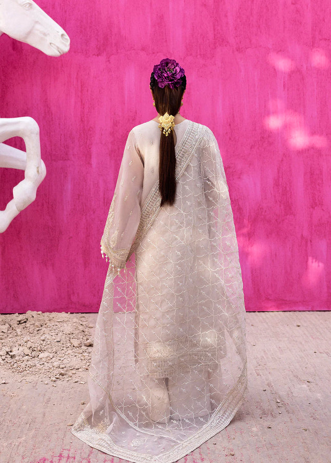 Emaan Adeel | The Empress Wedding Formals - Lumesse