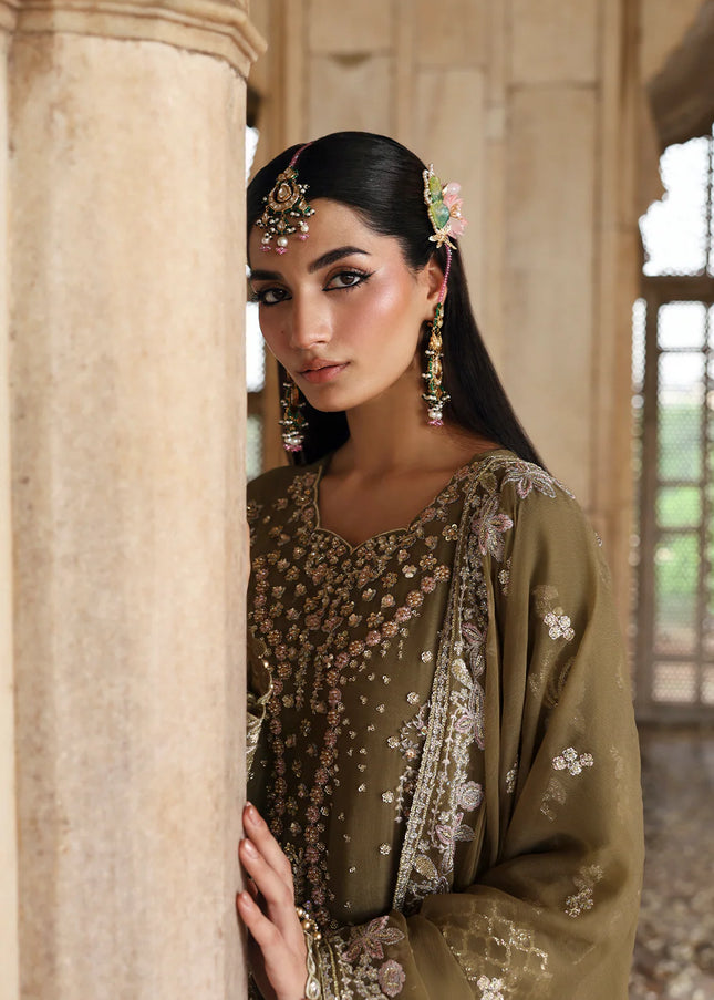 Emaan Adeel | Romansiyyah luxury formal '25 - Olivea