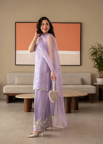 Faiza Saqlain | Reina - Renee