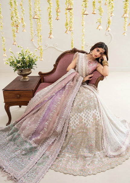 Faiza Saqlain | Rua - Suzan